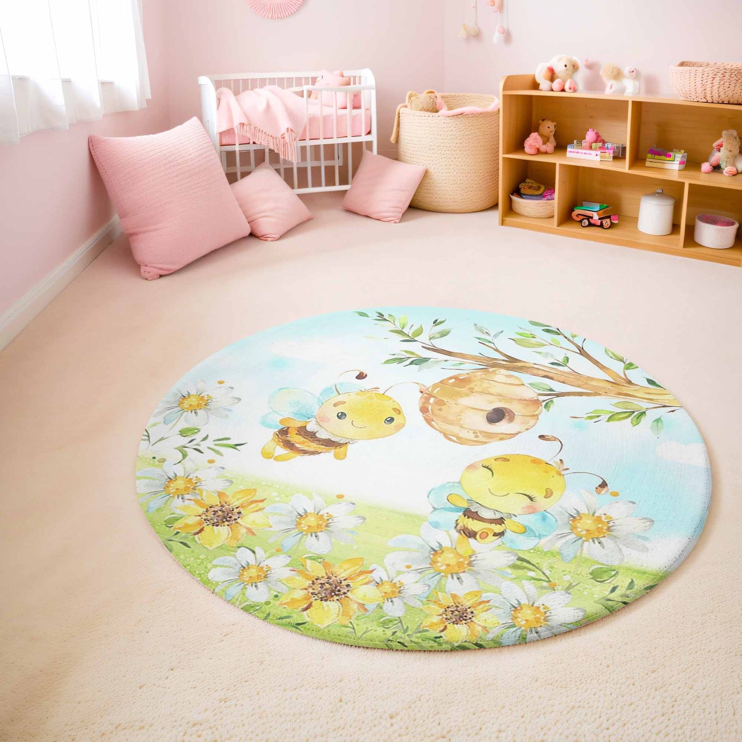 Little Bee Floral Round Rug